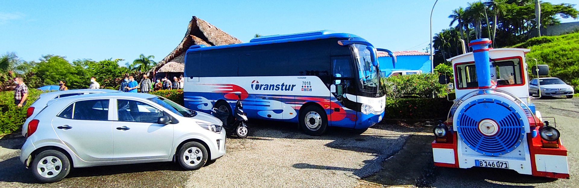 Транспорт, прокат автомобилей, Лас Тунас, Куба Travel
